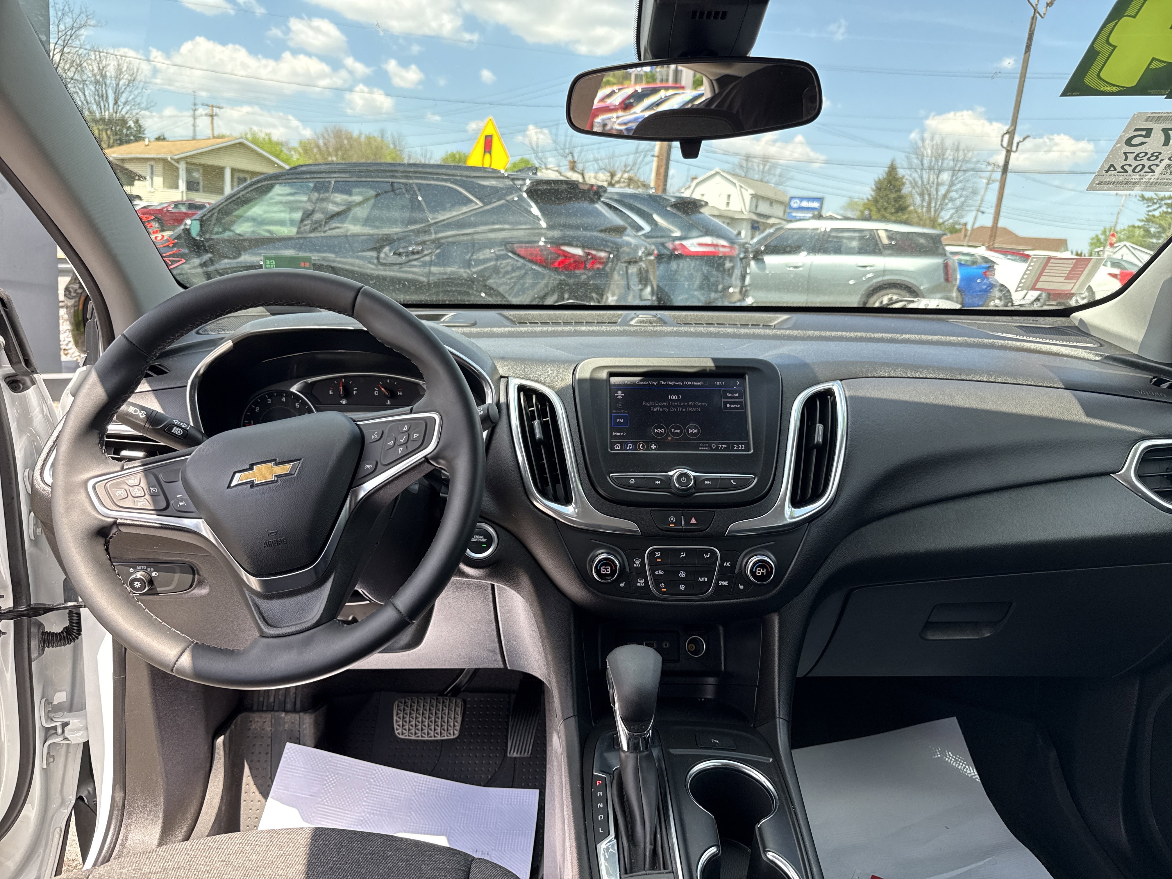 Used 2024 Chevrolet Equinox LT w/ LPO, Floor Liner Package AWD/4WD image 13
