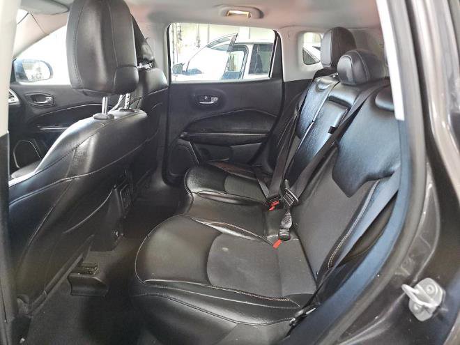 Used 2021 Jeep Compass Latitude AWD/4WD image 10