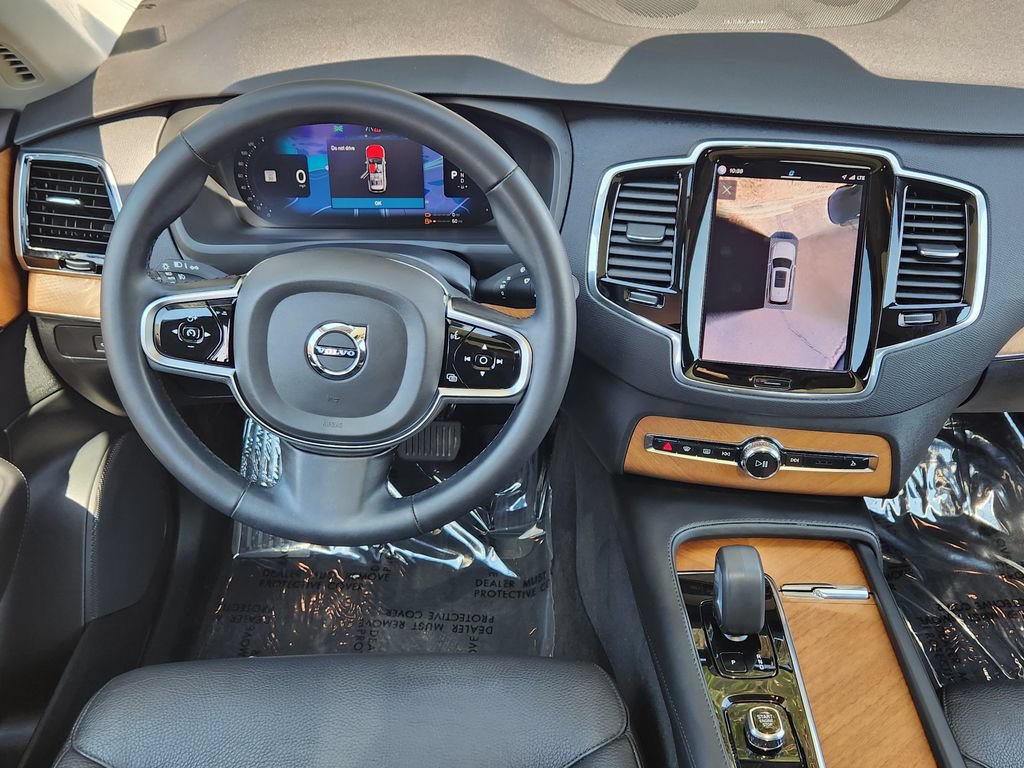 Used 2023 Volvo XC90 T8 Plus w/ Protection Package AWD/4WD image 3