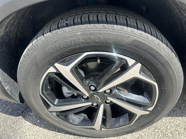 Used 2023 Chevrolet TrailBlazer RS w/ Sun and Liftgate Package image 40