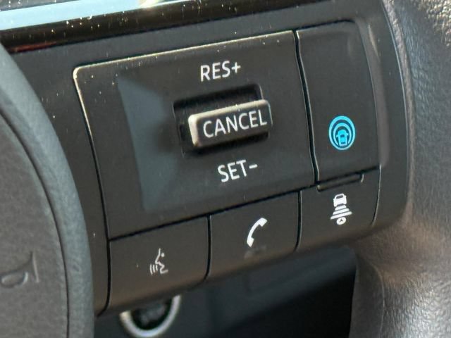 Certified 2023 Nissan Rogue SV AWD/4WD image 19