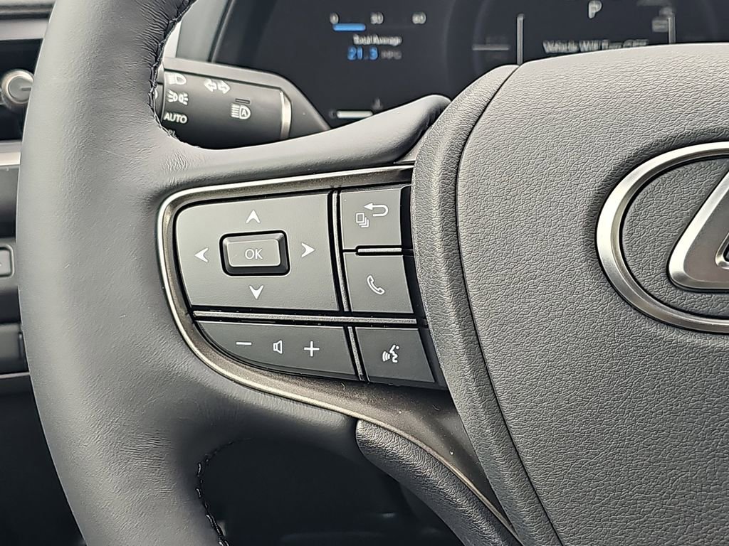 New 2026 Lexus UX 300h AWD image 17
