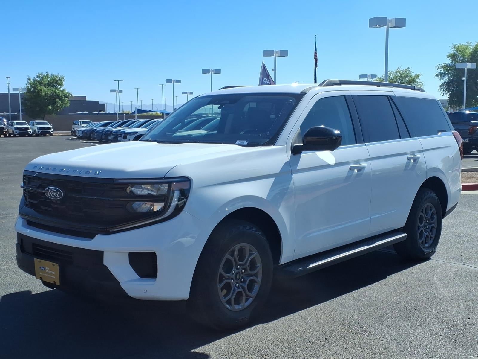 Certified 2025 Ford Expedition Active image 8