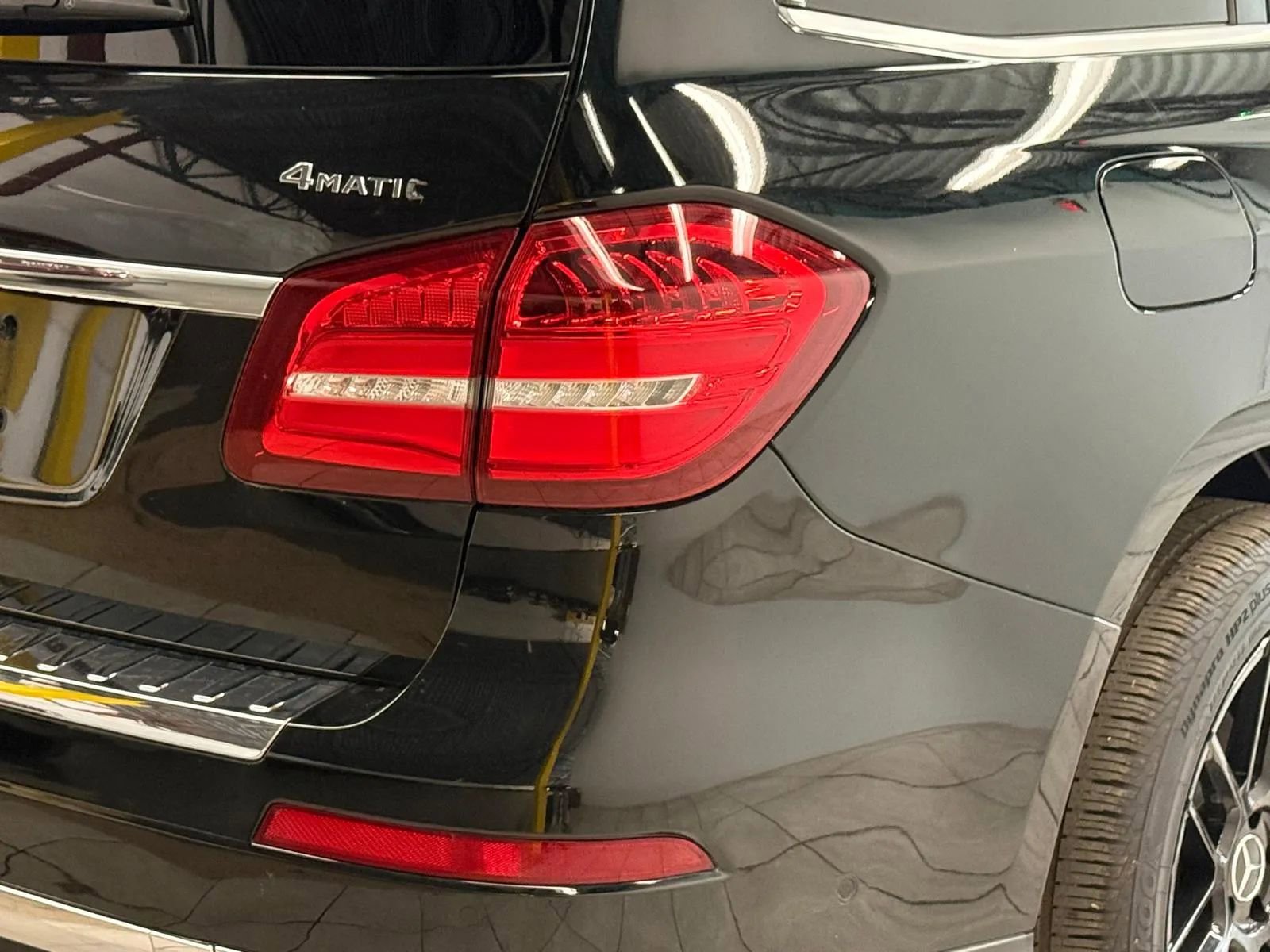 Used 2017 Mercedes-Benz GLS 450 4MATIC image 10