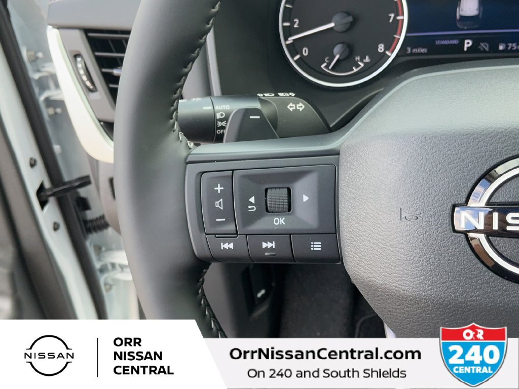 New 2027 Nissan Rogue Dark Armor FWD image 20