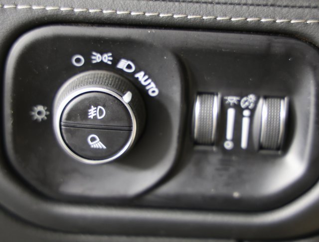 Used 2024 RAM 1500 Limited image 25