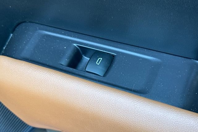 Used 2024 GMC Canyon AT4 w/ AT4 Premium Package image 22