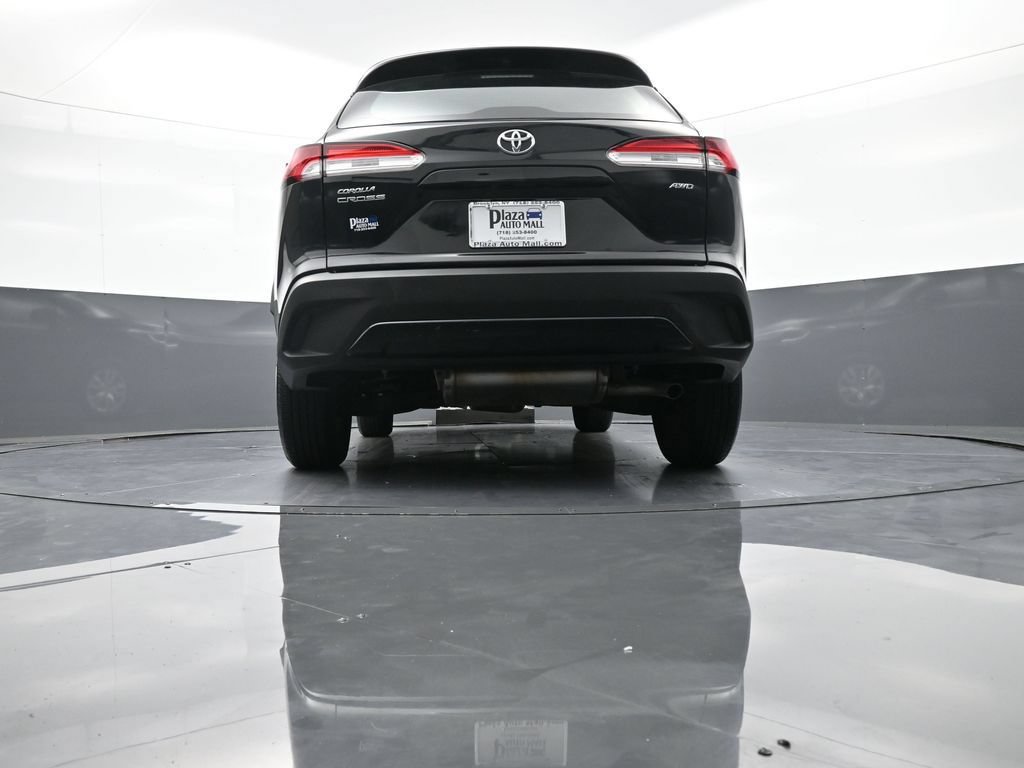 Certified 2022 Toyota Corolla Cross L AWD/4WD image 30