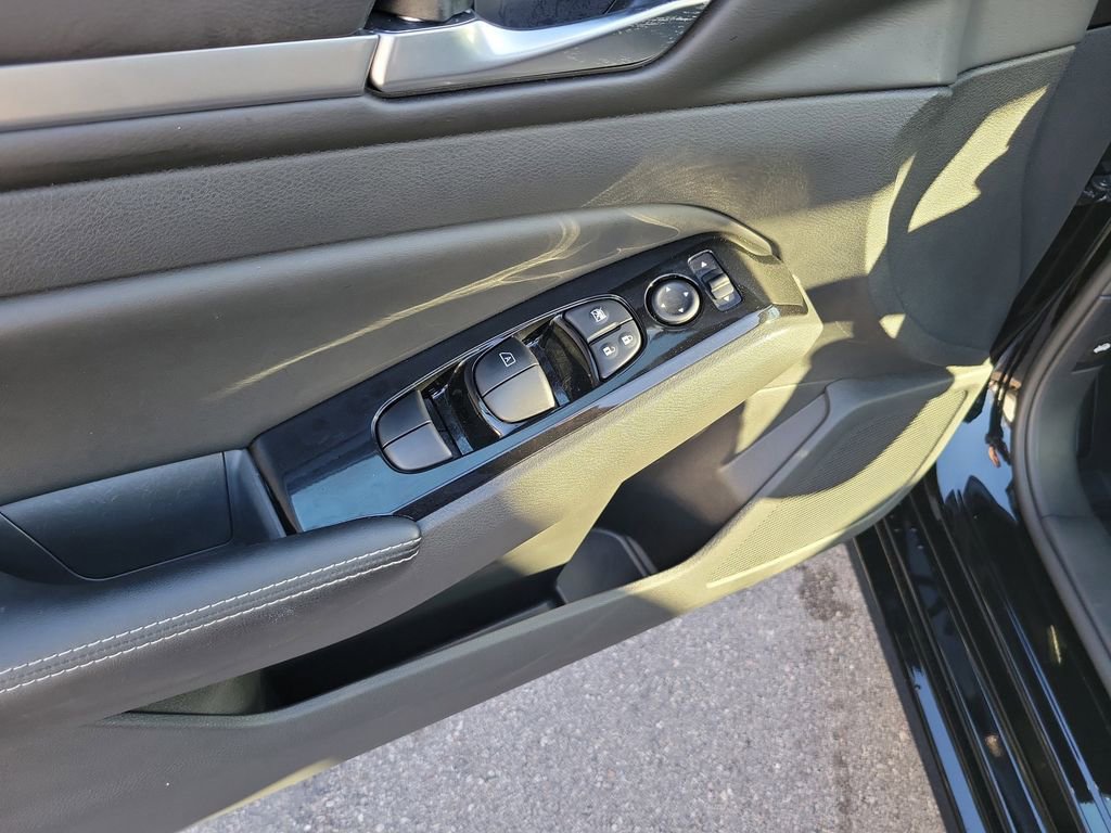 Certified 2023 Nissan Altima 2.5 SV image 16