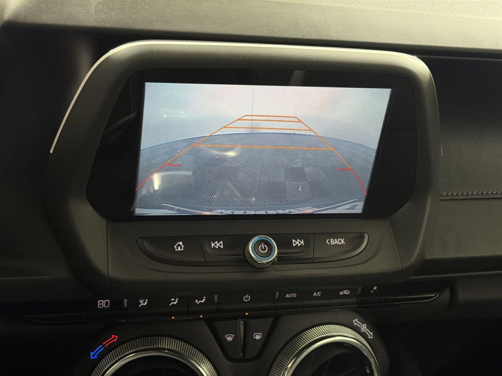 Used 2017 Chevrolet Camaro LT w/ Technology Package image 19