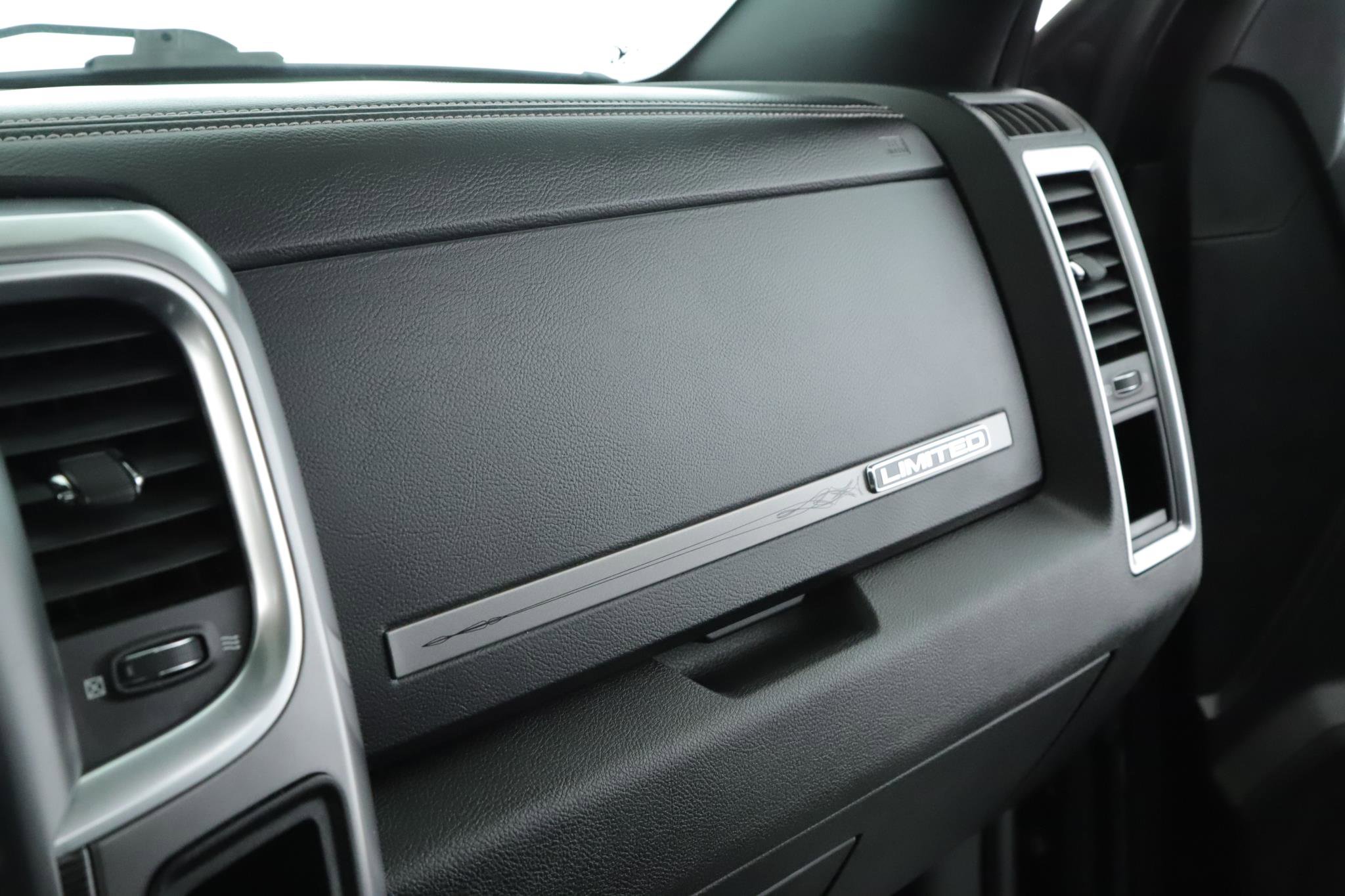 Used 2018 RAM 1500 Limited image 22