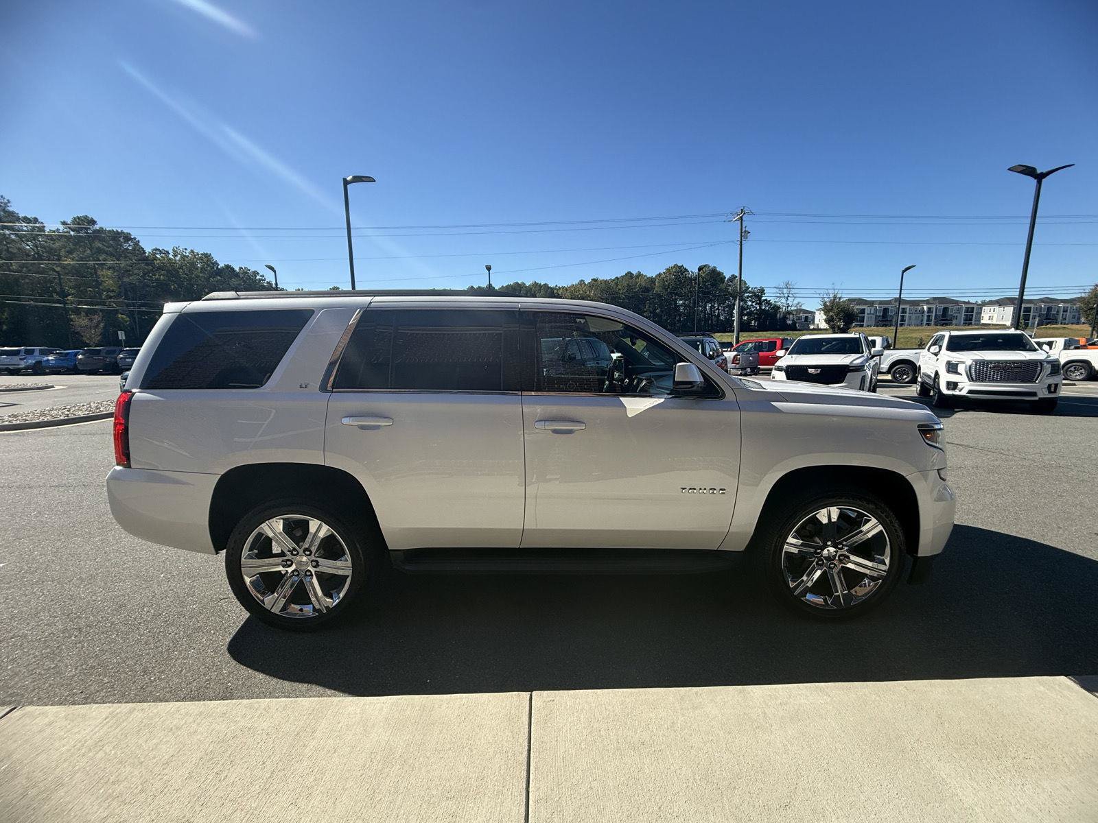 Used 2019 Chevrolet Tahoe LT AWD/4WD image 30