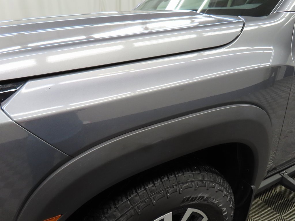 Used 2023 Nissan Frontier PRO-4X image 42