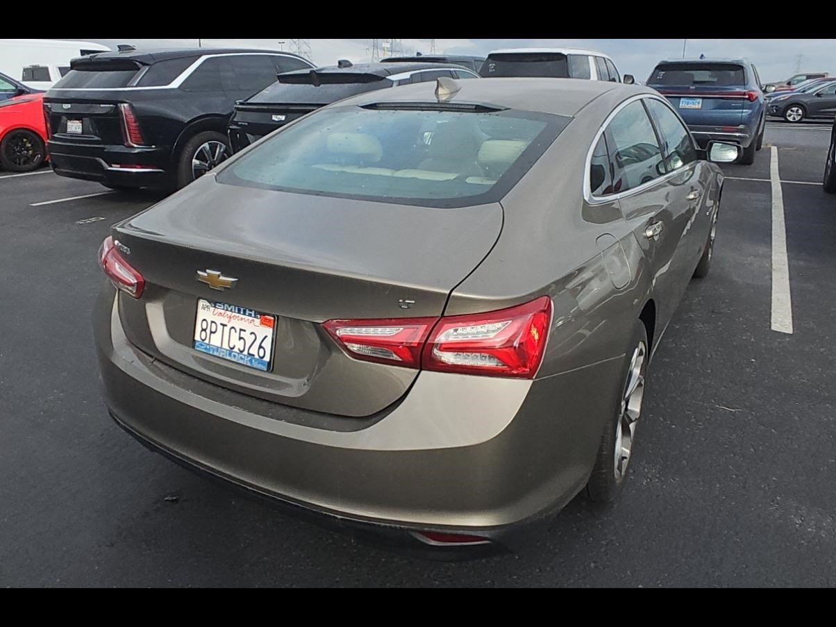 Used 2020 Chevrolet Malibu LT FWD image 4