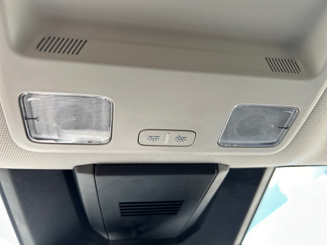 Used 2025 Ford Ranger XL RWD image 17