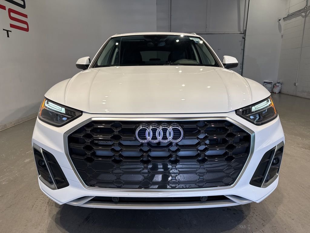 Used 2024 Audi Q5 2.0T Premium image 9