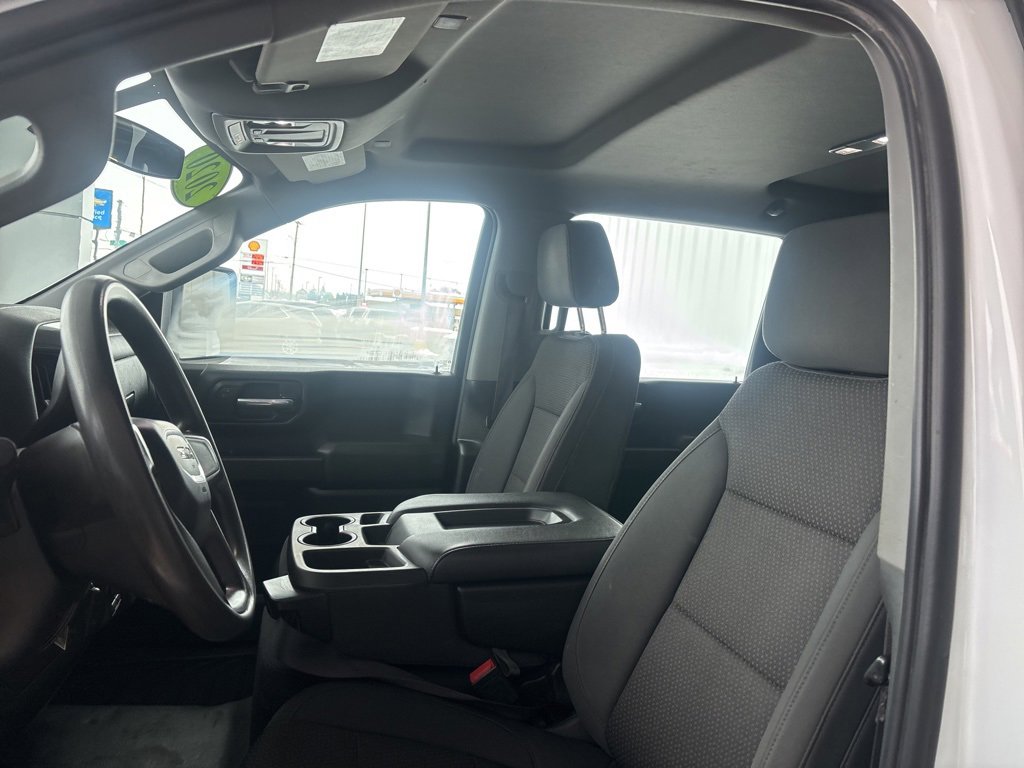 Used 2020 GMC Sierra 3500 4x4 Crew Cab w/ Fleet Convenience Package image 9