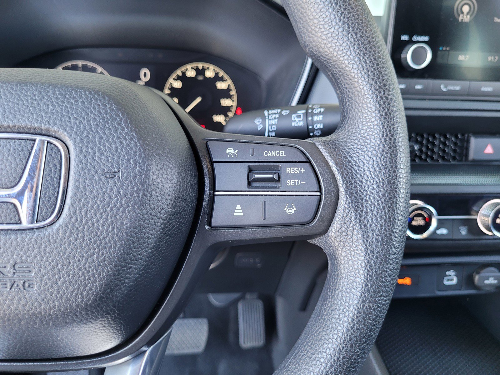 Used 2025 Honda CR-V LX image 22