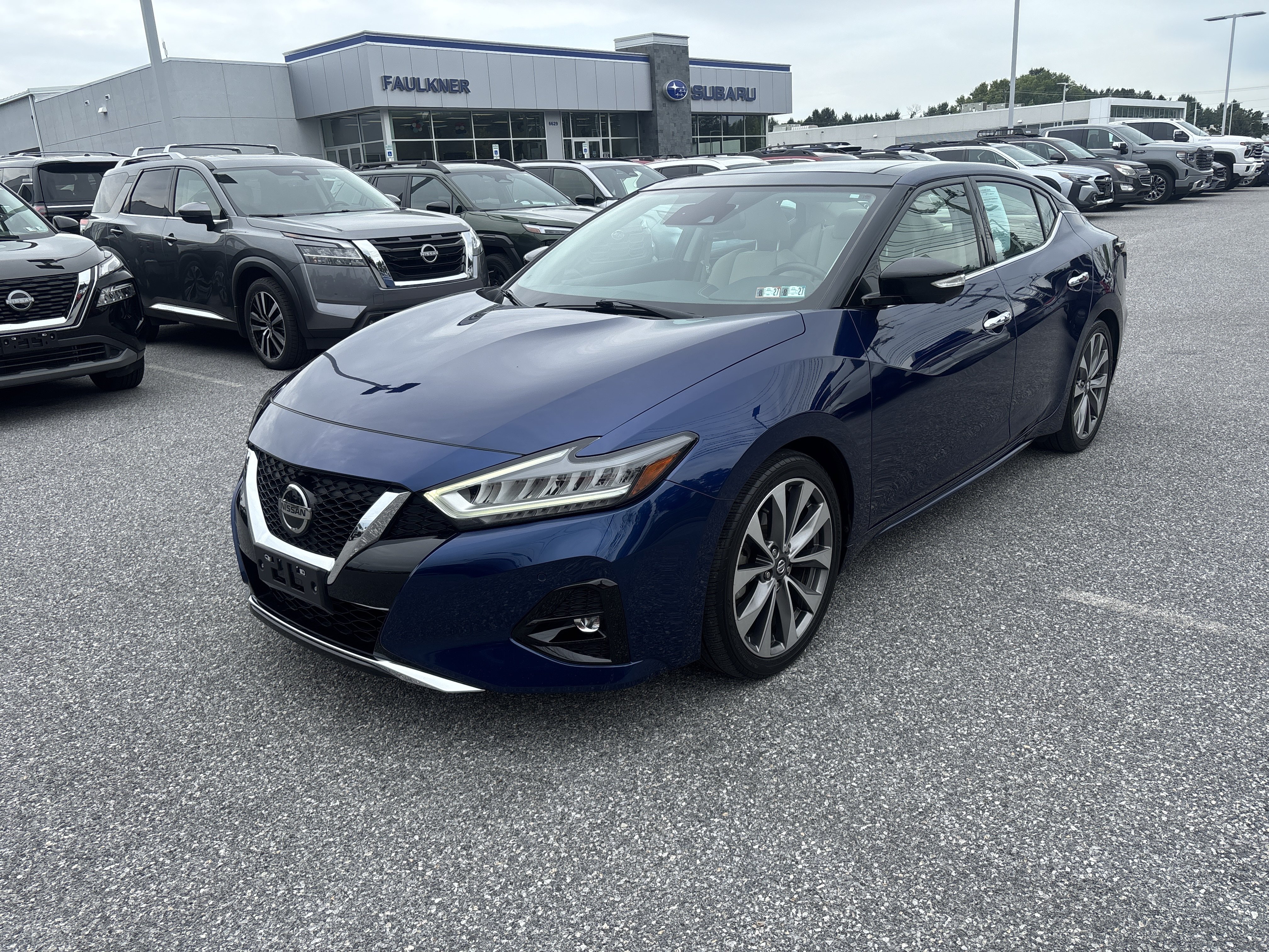 Used 2021 Nissan Maxima Platinum w/ Sport Mat Group FWD image 23