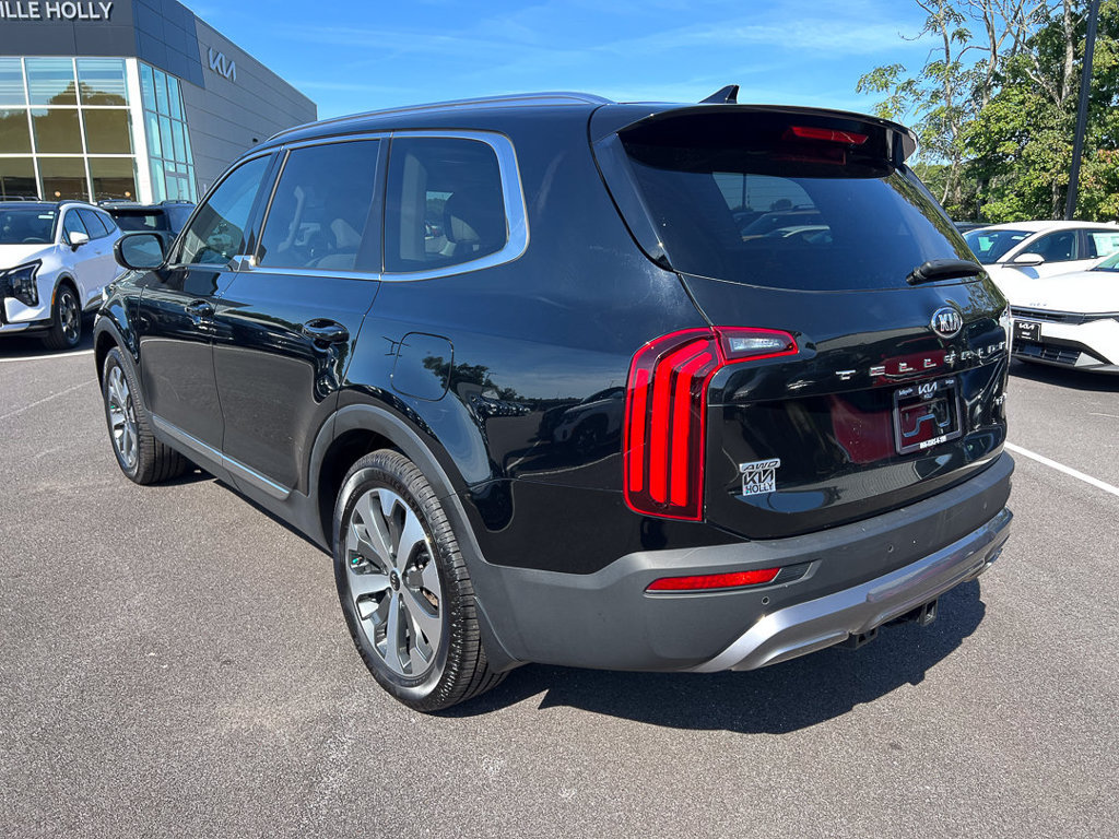 Used 2021 Kia Telluride EX w/ EX Premium Package AWD/4WD image 3