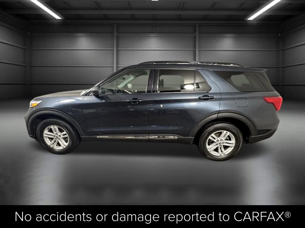 Used 2023 Ford Explorer XLT w/ Equipment Group 202A image 3