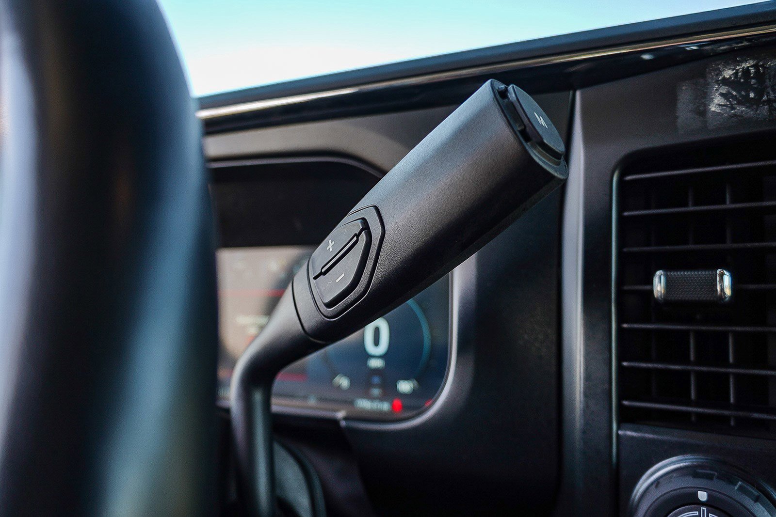 Used 2023 Ford F250 Lariat w/ Lariat Ultimate Package image 25