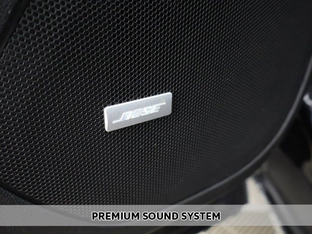 Used 2025 Chevrolet Blazer RS image 3