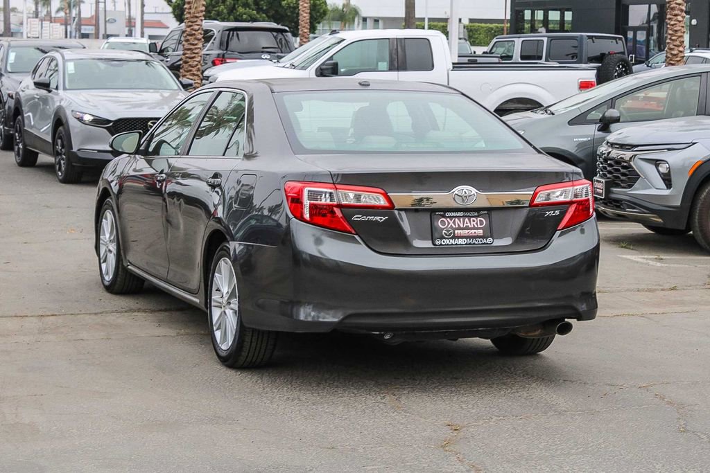 Used 2012 Toyota Camry XLE w/ Leather Pkg image 6