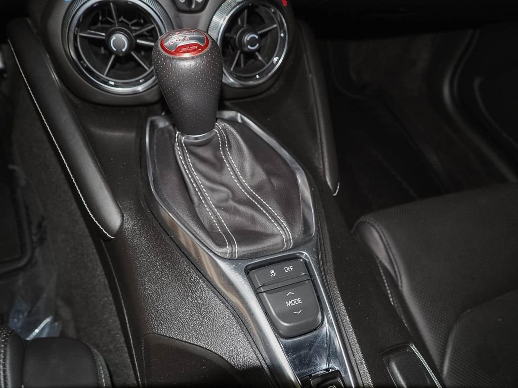 Used 2016 Chevrolet Camaro SS RWD image 8