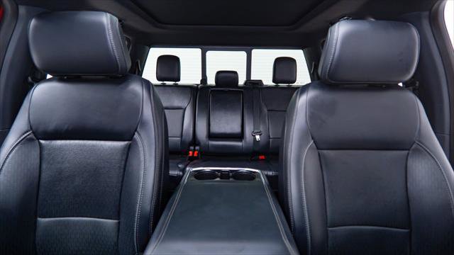 Used 2025 Ford F150 Lariat w/ Equipment Group 501A Mid image 2