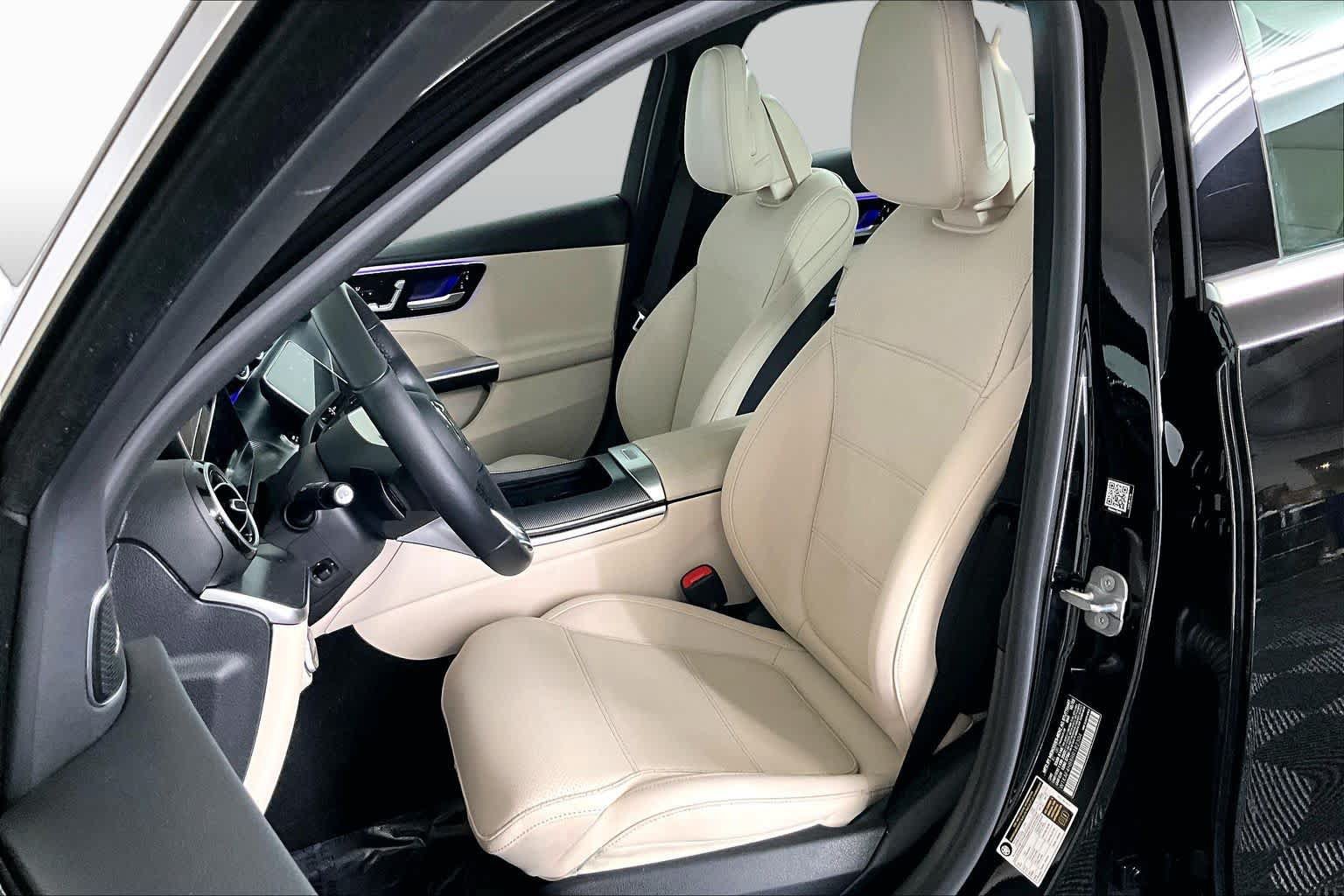 Used 2024 Mercedes-Benz C 300 4MATIC Sedan image 9