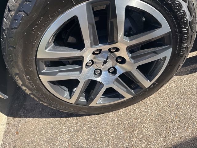 Used 2024 Chevrolet Colorado Z71 w/ Z71 Convenience Package 2 image 9