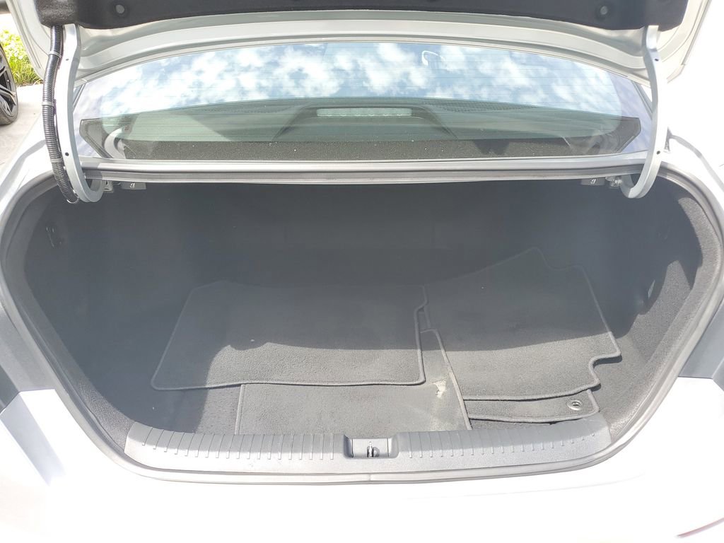 Used 2024 Honda Accord EX image 9