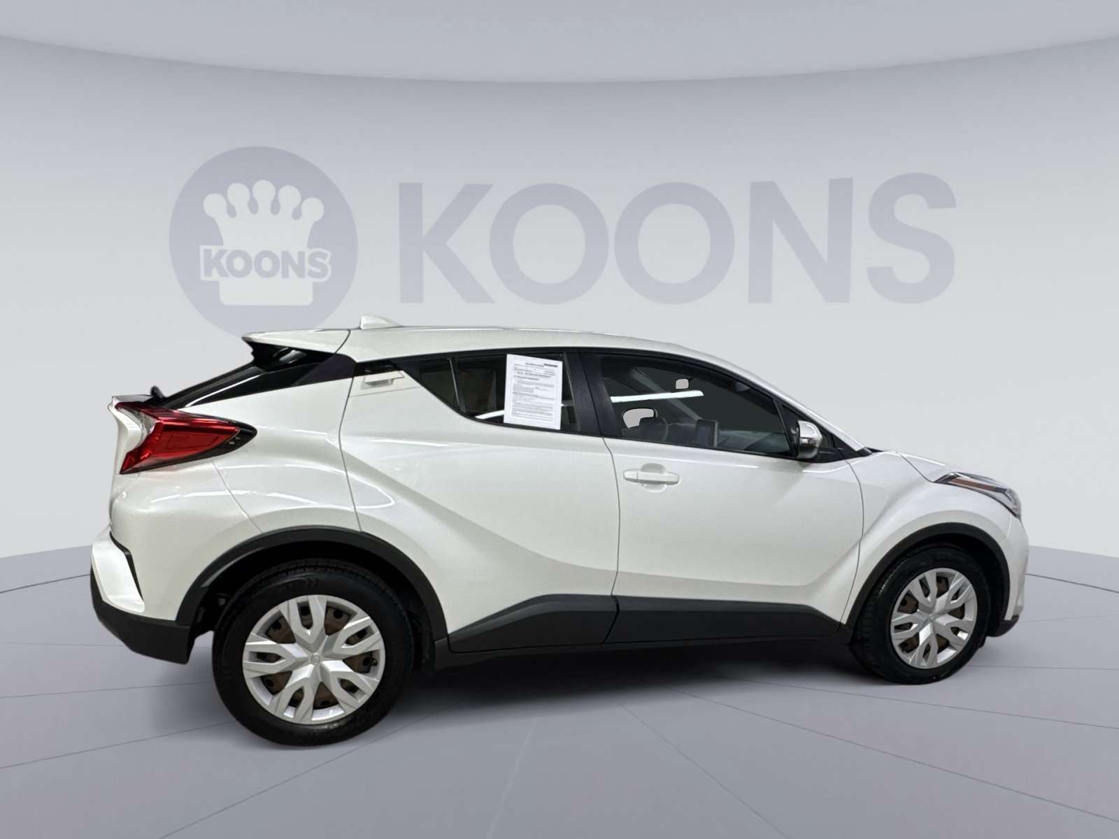 Used 2021 Toyota C-HR LE FWD image 21