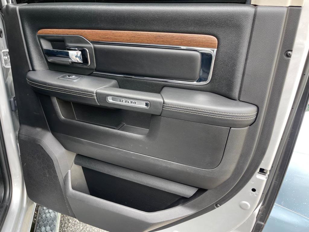 Used 2017 RAM 2500 Laramie w/ Snow Chief Group image 41