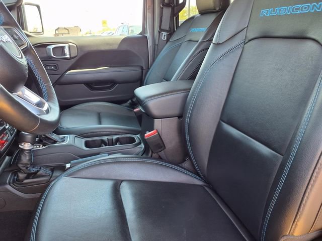 Used 2023 Jeep Wrangler Unlimited Rubicon 4xe w/ Safety Group AWD/4WD image 3