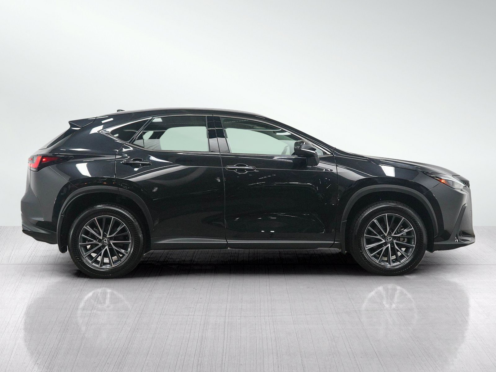 Used 2025 Lexus NX 350 AWD w/ Premium Package image 6