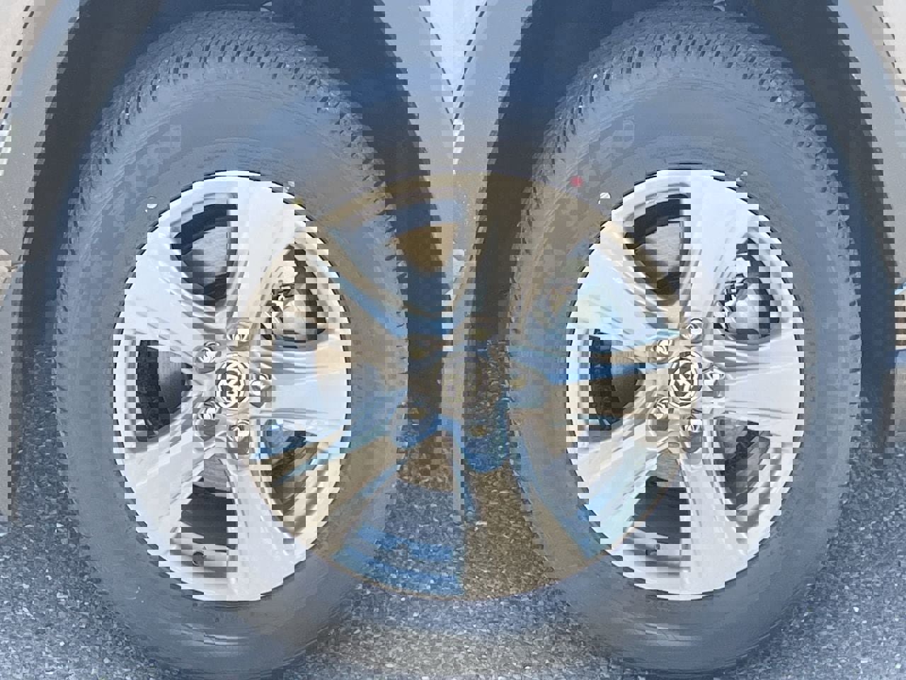 New 2025 Toyota RAV4 XLE image 9