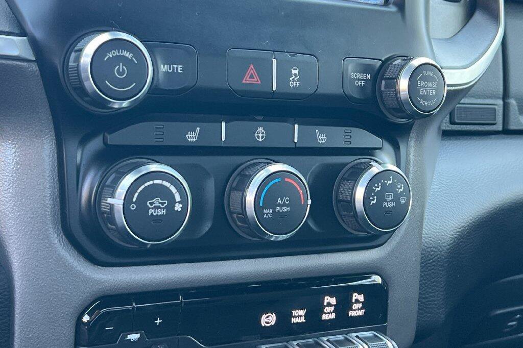 Used 2019 RAM 2500 Big Horn AWD/4WD image 19