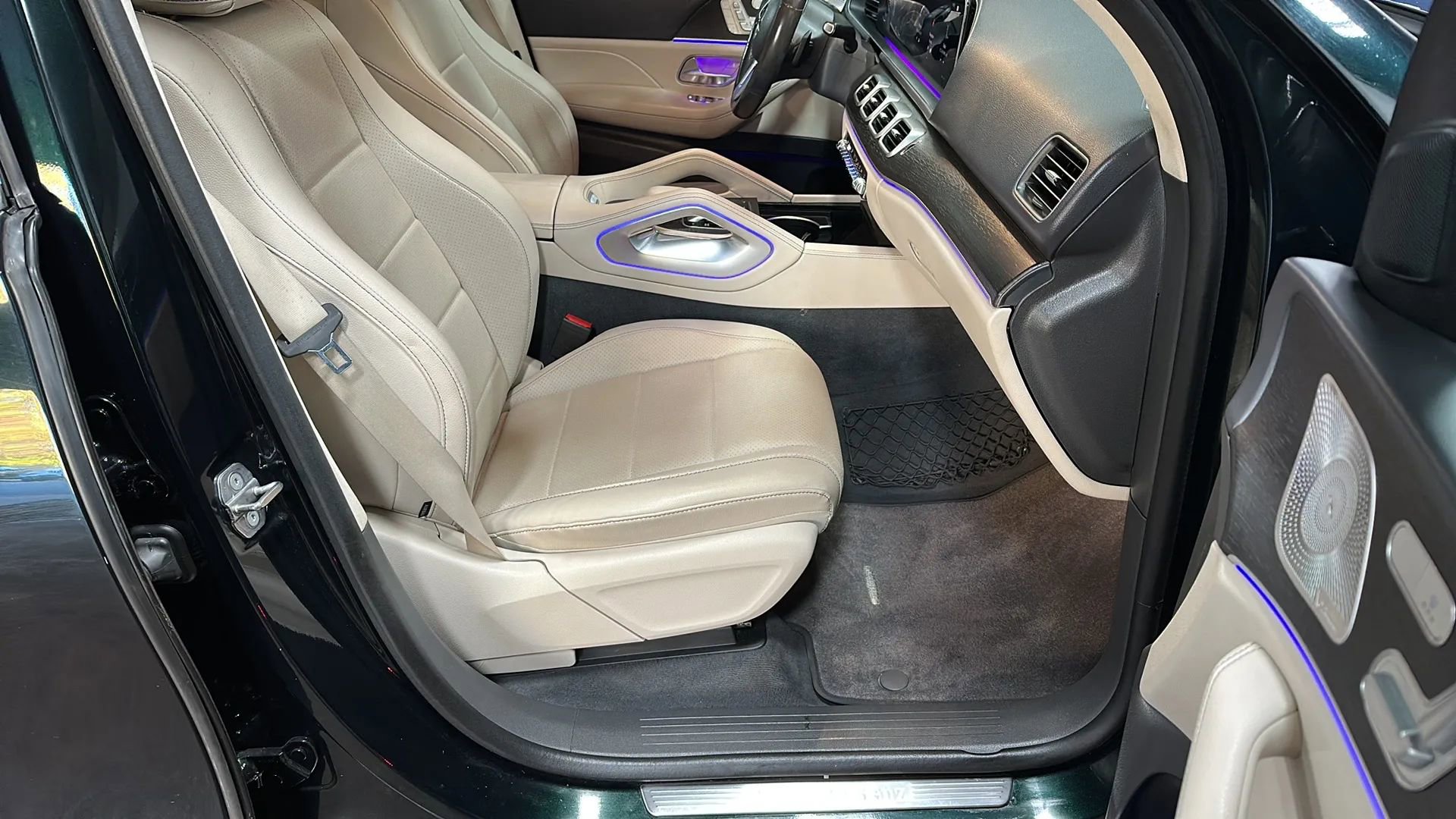 Used 2020 Mercedes-Benz GLE 350 4MATIC image 24