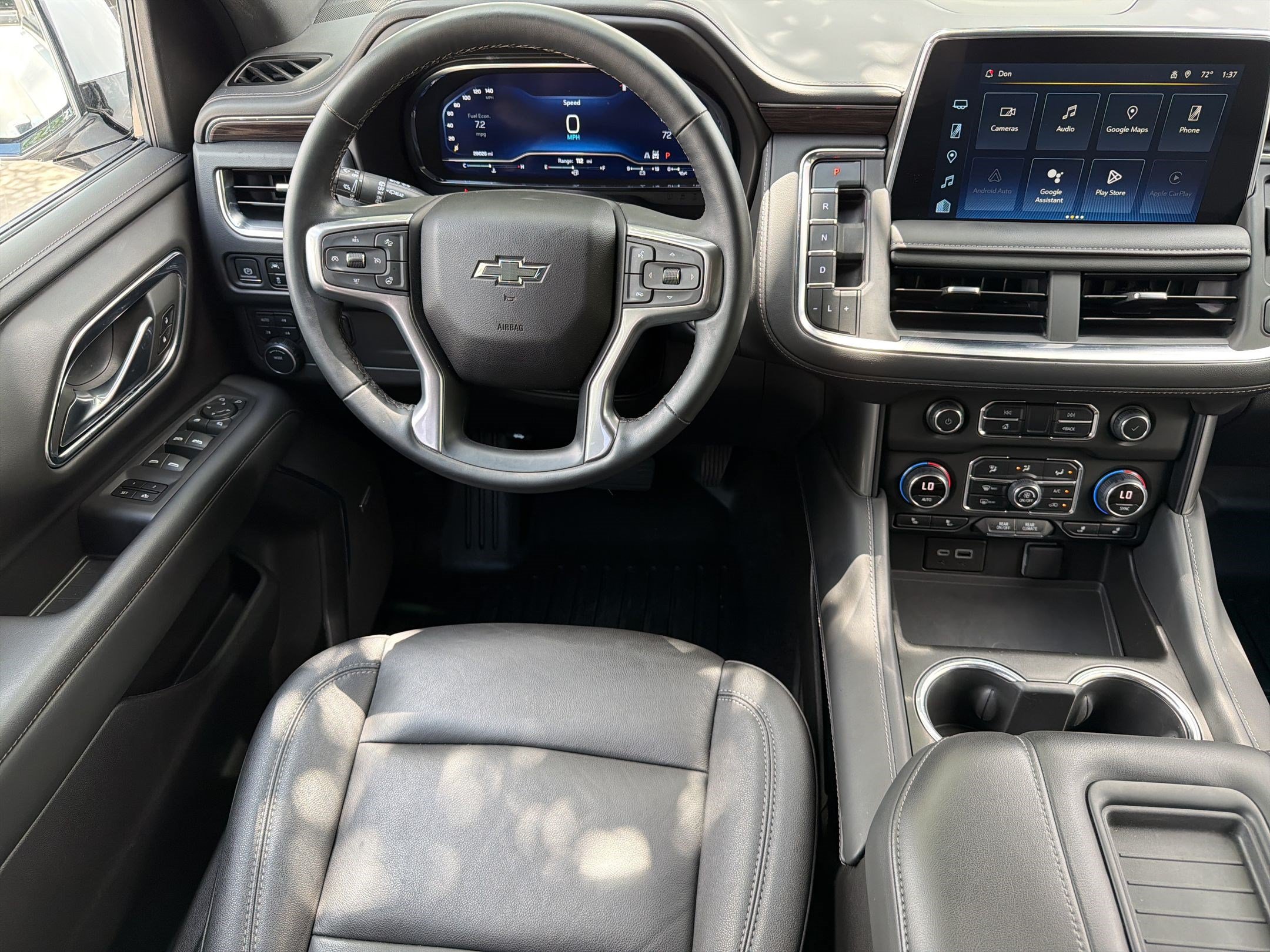 Used 2023 Chevrolet Tahoe Z71 w/ Luxury Package AWD/4WD image 29