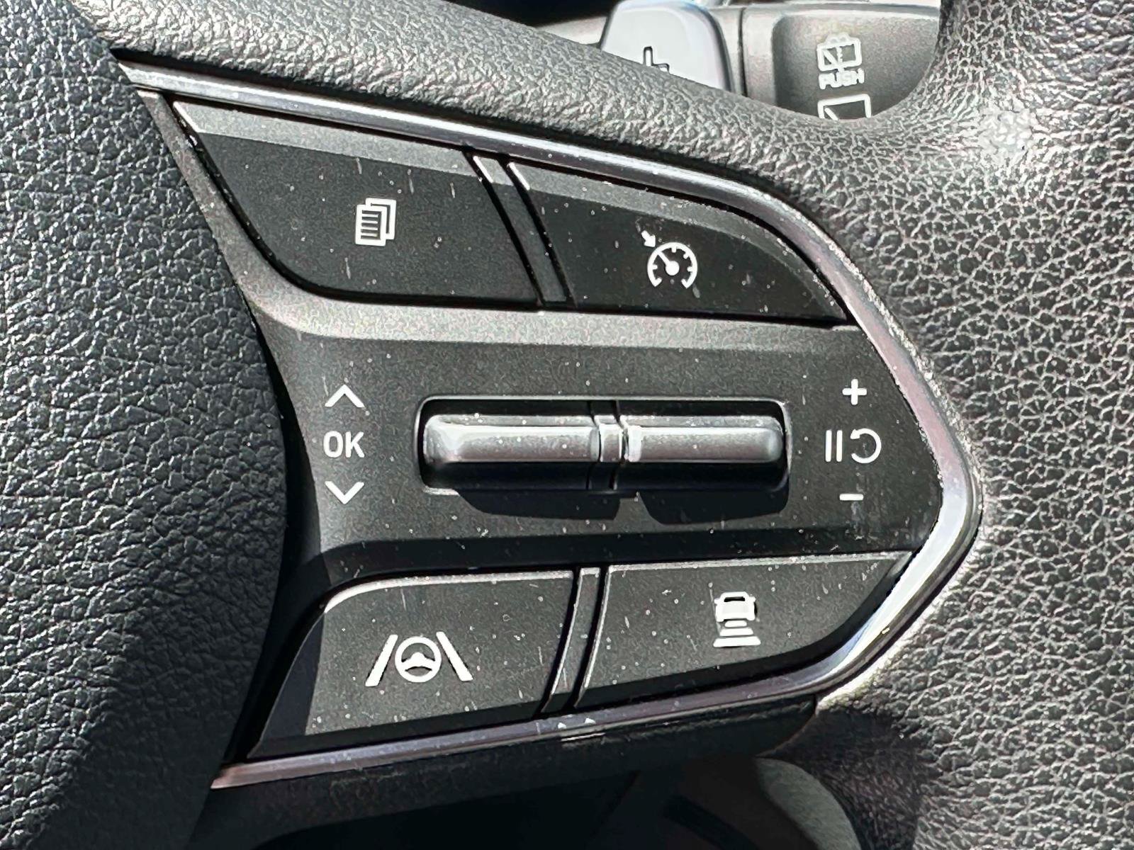 Used 2022 Hyundai Santa Fe SEL AWD/4WD image 21