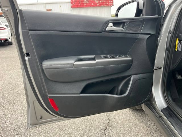 Used 2021 Kia Sportage LX w/ LX AWD Popular Package image 18