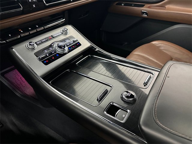 Used 2023 Lincoln Aviator Reserve w/ Jet Package image 34