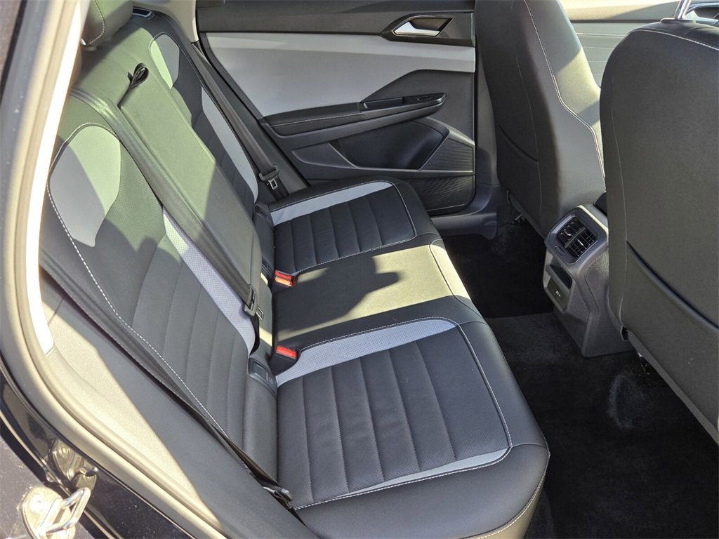 Certified 2024 Volkswagen Taos SEL image 15