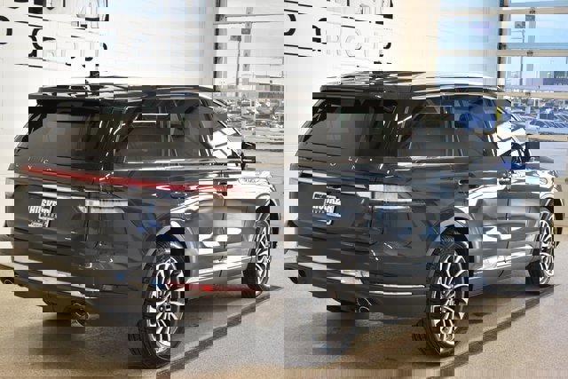 Used 2021 Lincoln Aviator Reserve w/ Equipment Group 201A image 4