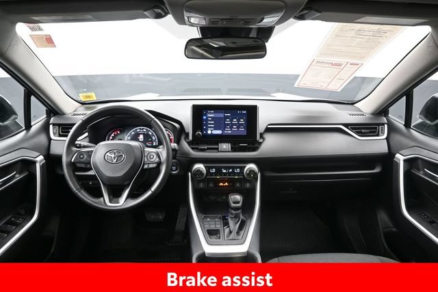 Used 2025 Toyota RAV4 XLE w/ Convenience Package AWD/4WD image 14