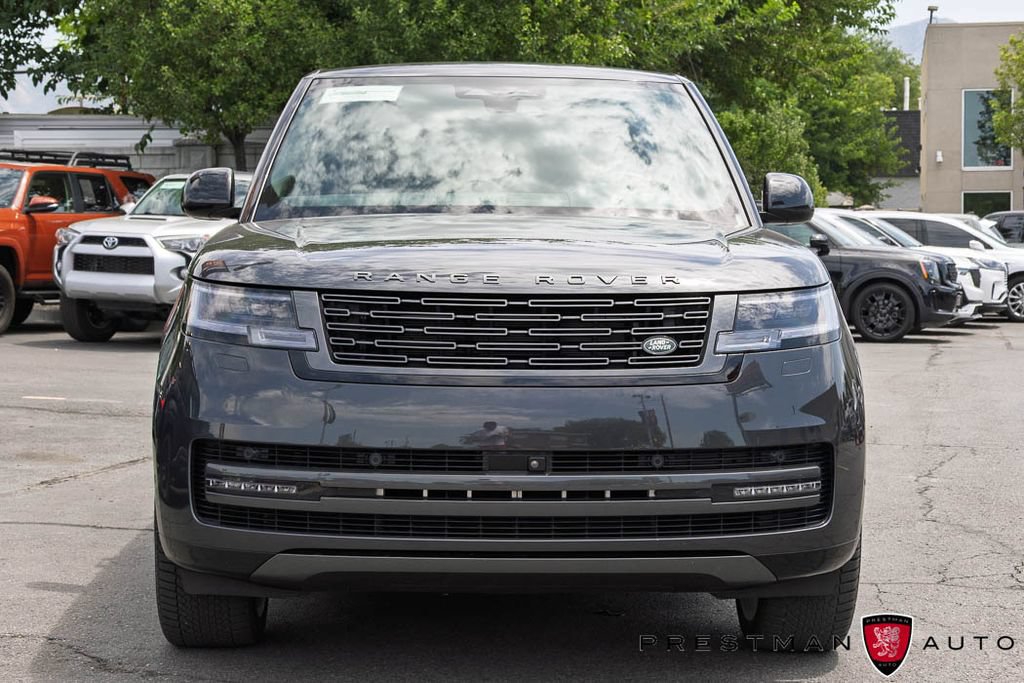 Used 2025 Land Rover Range Rover Long Wheelbase Autobiography AWD/4WD image 16