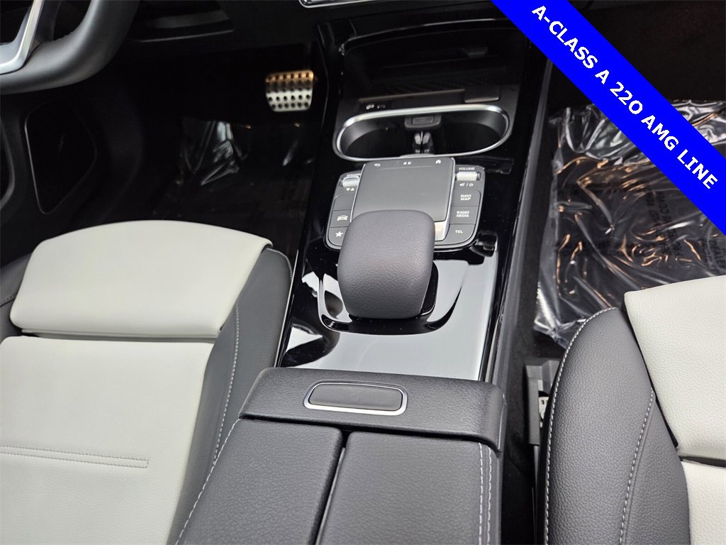 Used 2021 Mercedes-Benz A 220 A 220 image 18