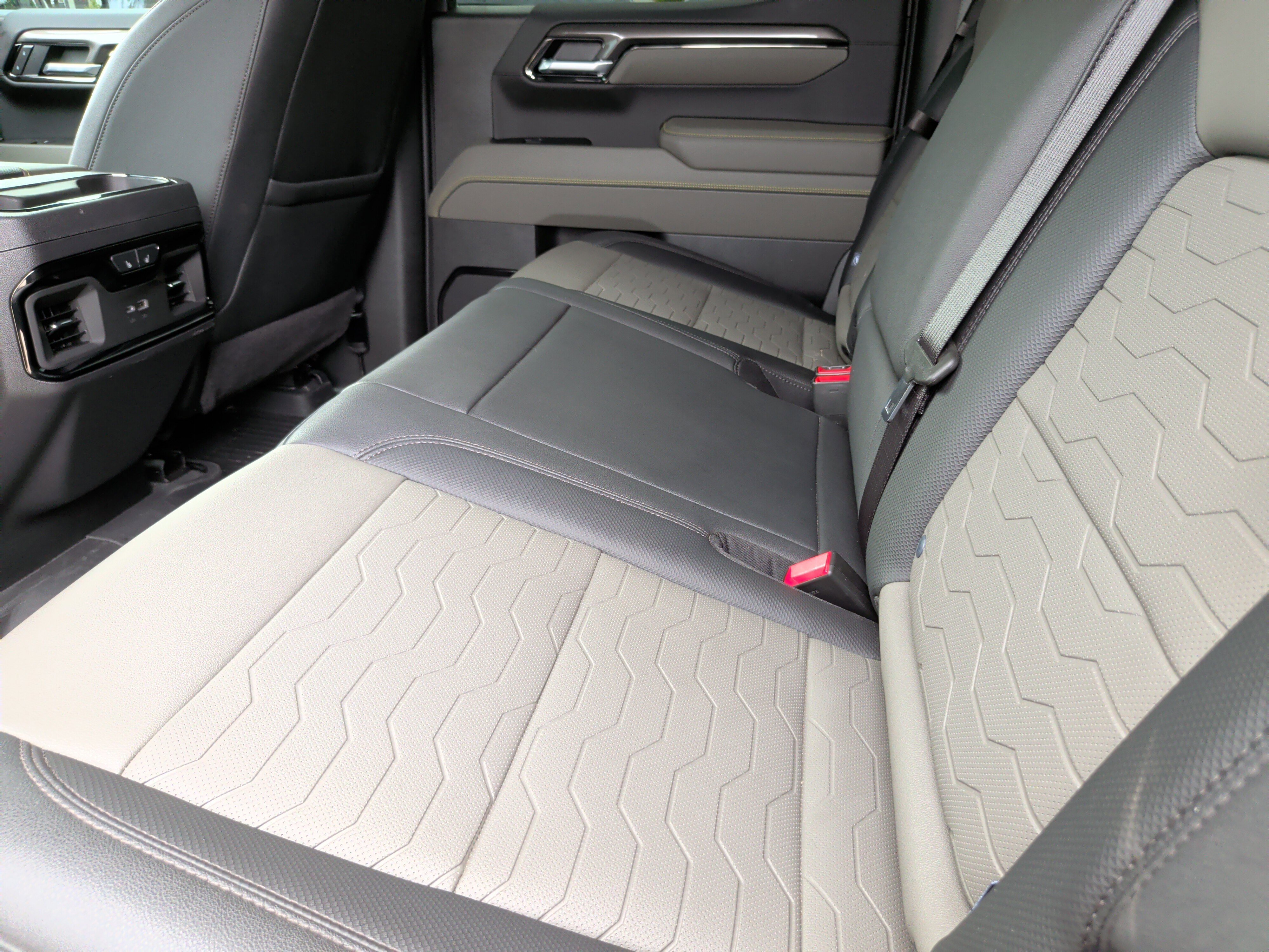 Used 2026 Chevrolet Silverado 1500 ZR2 w/ ZR2 Bison Edition image 43